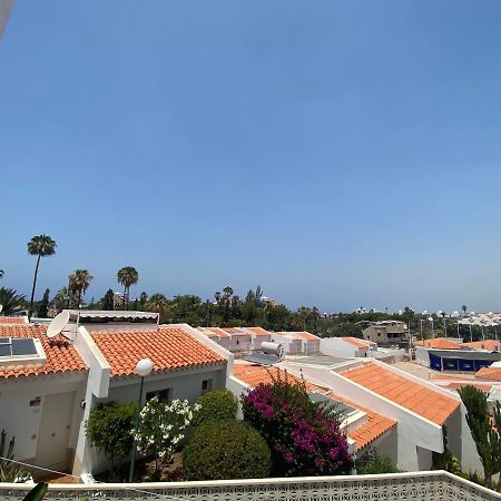 Island Village Ocean View 아데제 외부 사진